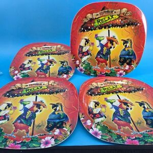 Evergreen Republic of Relax Parrot Melamine Dinner Plates Set of 4 Tropical Tiki